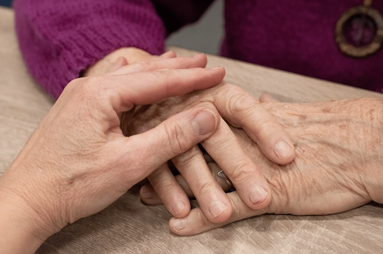 Swallowing Burden in Dementia - virtual caregiver survey